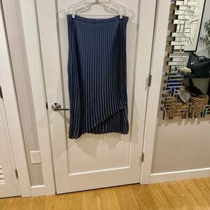Aritzia ladder skirt